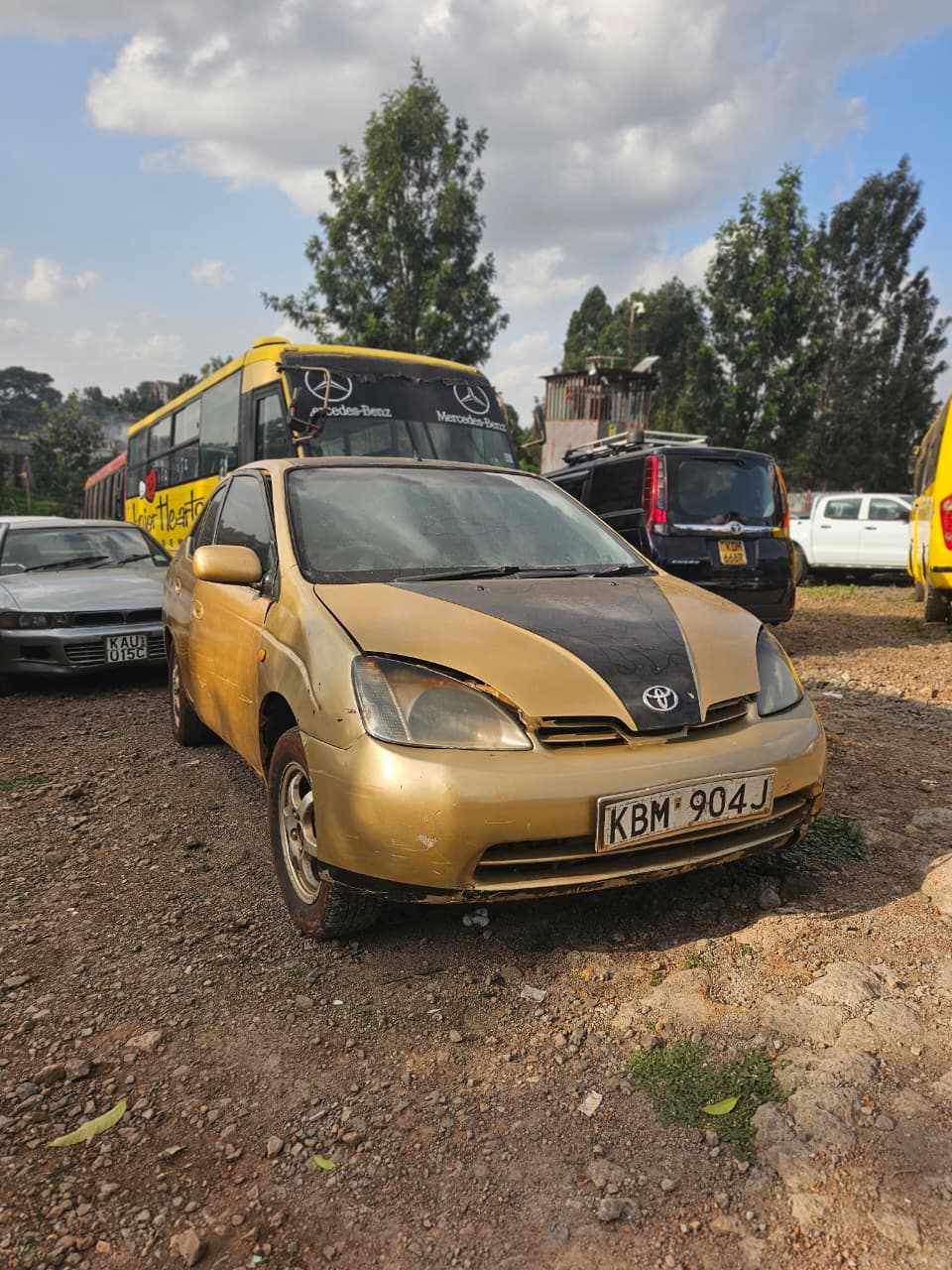 TOYOTA PRIUS